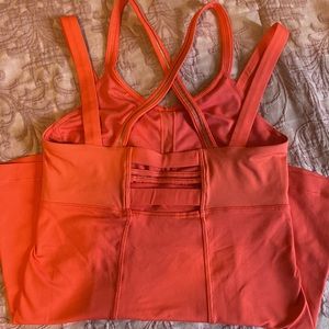 Lululemon tank top in Orange
